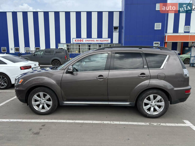Коричневый Мицубиси Аутлендер, объемом двигателя 2.18 л и пробегом 259 тыс. км за 10900 $, фото 18 на Automoto.ua