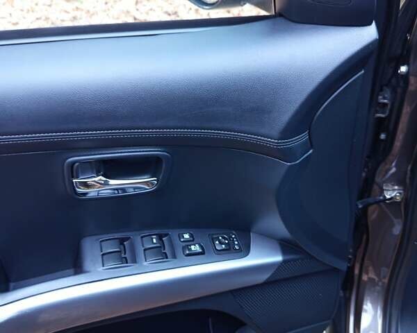 Коричневый Мицубиси Аутлендер, объемом двигателя 2.2 л и пробегом 155 тыс. км за 11350 $, фото 71 на Automoto.ua