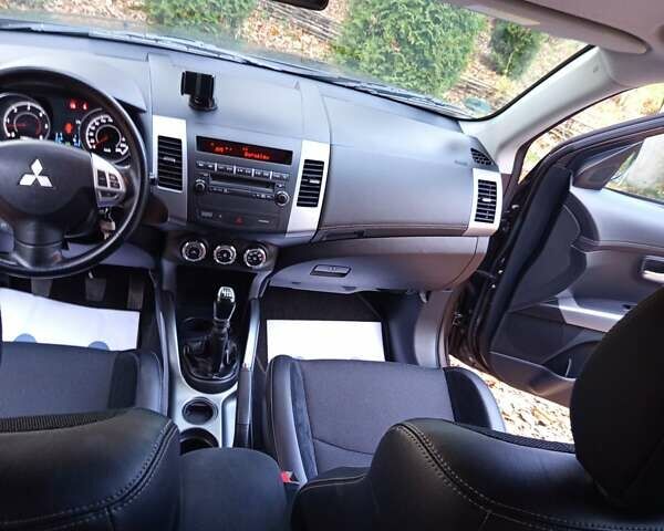 Коричневый Мицубиси Аутлендер, объемом двигателя 2.2 л и пробегом 155 тыс. км за 11350 $, фото 64 на Automoto.ua