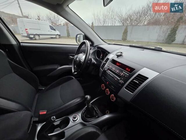 Коричневий Міцубісі Аутлендер, об'ємом двигуна 2.2 л та пробігом 192 тис. км за 11450 $, фото 48 на Automoto.ua