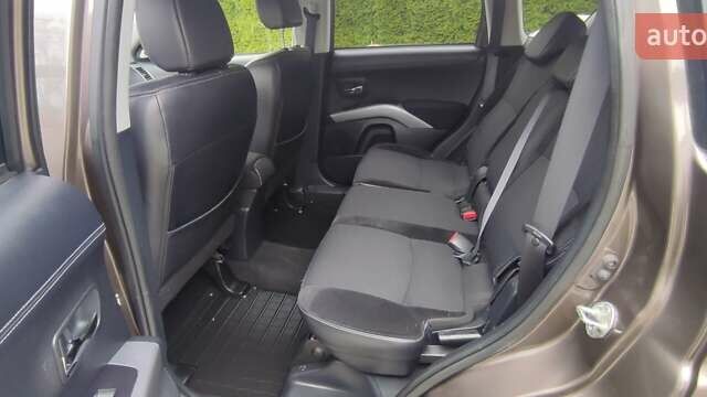 Коричневый Мицубиси Аутлендер, объемом двигателя 2.2 л и пробегом 259 тыс. км за 11600 $, фото 13 на Automoto.ua