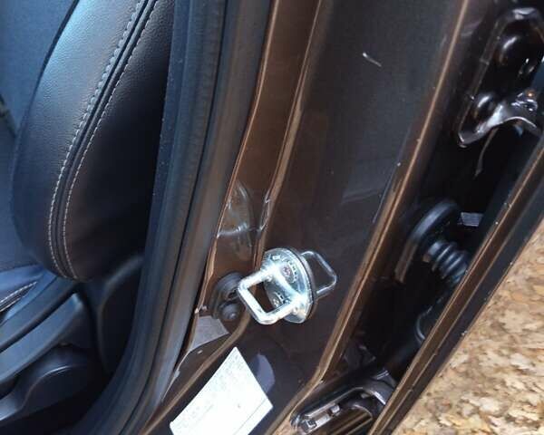 Коричневый Мицубиси Аутлендер, объемом двигателя 2.2 л и пробегом 155 тыс. км за 11350 $, фото 77 на Automoto.ua