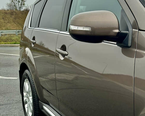 Коричневий Міцубісі Аутлендер, об'ємом двигуна 2.2 л та пробігом 197 тис. км за 11750 $, фото 6 на Automoto.ua