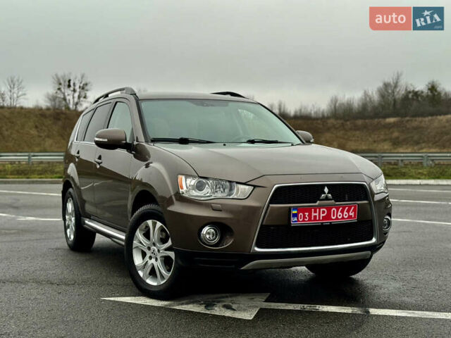 Коричневий Міцубісі Аутлендер, об'ємом двигуна 2.2 л та пробігом 197 тис. км за 11750 $, фото 48 на Automoto.ua