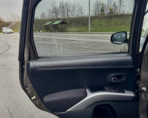 Коричневий Міцубісі Аутлендер, об'ємом двигуна 2.2 л та пробігом 197 тис. км за 11750 $, фото 31 на Automoto.ua