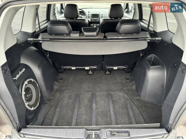 Коричневий Міцубісі Аутлендер, об'ємом двигуна 2.2 л та пробігом 197 тис. км за 11750 $, фото 40 на Automoto.ua