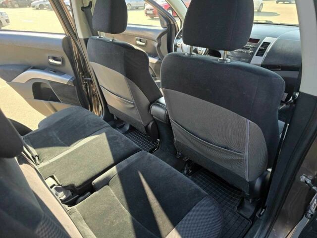 Коричневый Мицубиси Аутлендер, объемом двигателя 2.4 л и пробегом 270 тыс. км за 10300 $, фото 6 на Automoto.ua