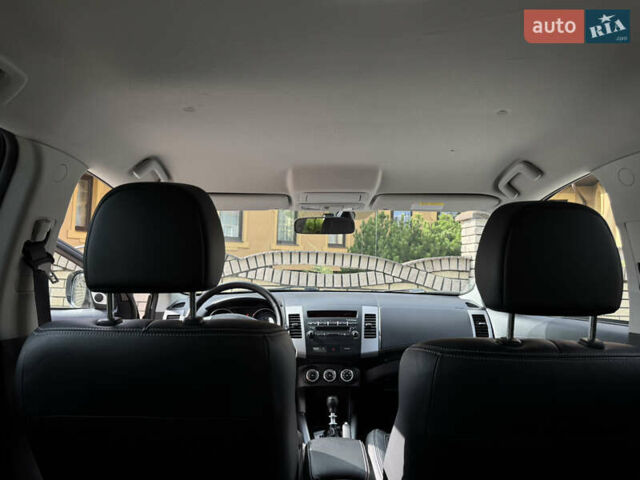 Коричневий Міцубісі Аутлендер, об'ємом двигуна 2.2 л та пробігом 165 тис. км за 12600 $, фото 95 на Automoto.ua