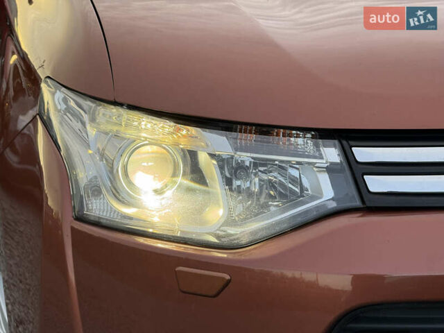 Коричневый Мицубиси Аутлендер, объемом двигателя 2.2 л и пробегом 218 тыс. км за 14500 $, фото 8 на Automoto.ua