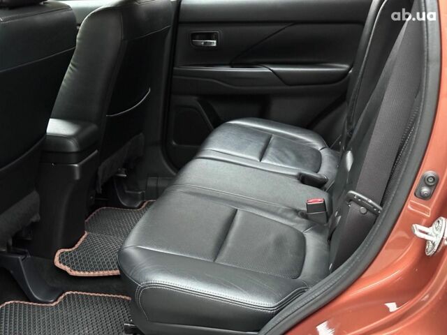 Коричневый Мицубиси Аутлендер, объемом двигателя 2.4 л и пробегом 267 тыс. км за 11990 $, фото 13 на Automoto.ua