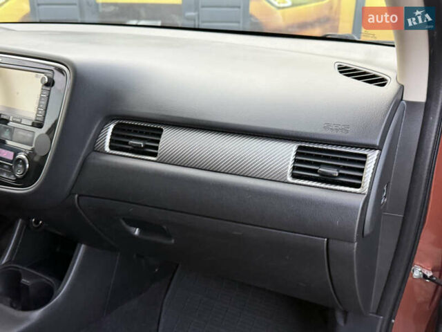 Коричневый Мицубиси Аутлендер, объемом двигателя 2.2 л и пробегом 218 тыс. км за 14500 $, фото 33 на Automoto.ua