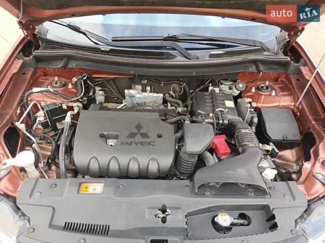 Коричневый Мицубиси Аутлендер, объемом двигателя 2.4 л и пробегом 154 тыс. км за 13700 $, фото 9 на Automoto.ua