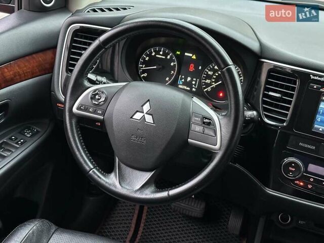 Коричневий Міцубісі Аутлендер, об'ємом двигуна 2.4 л та пробігом 267 тис. км за 11990 $, фото 19 на Automoto.ua