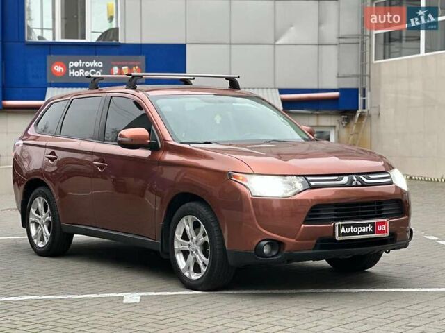 Коричневий Міцубісі Аутлендер, об'ємом двигуна 2.4 л та пробігом 267 тис. км за 11990 $, фото 2 на Automoto.ua