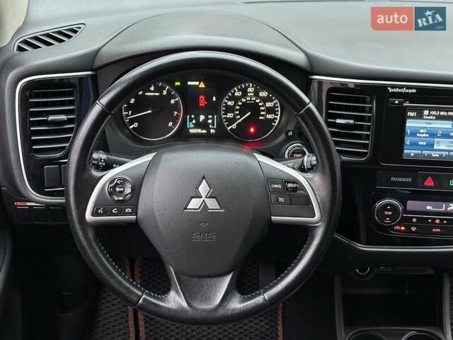 Коричневий Міцубісі Аутлендер, об'ємом двигуна 2.4 л та пробігом 267 тис. км за 11990 $, фото 17 на Automoto.ua