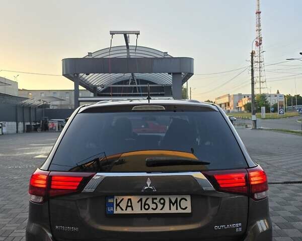Коричневий Міцубісі Аутлендер, об'ємом двигуна 2.4 л та пробігом 129 тис. км за 12999 $, фото 11 на Automoto.ua