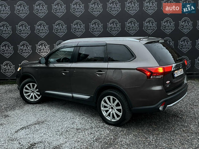 Коричневый Мицубиси Аутлендер, объемом двигателя 3 л и пробегом 170 тыс. км за 15900 $, фото 4 на Automoto.ua