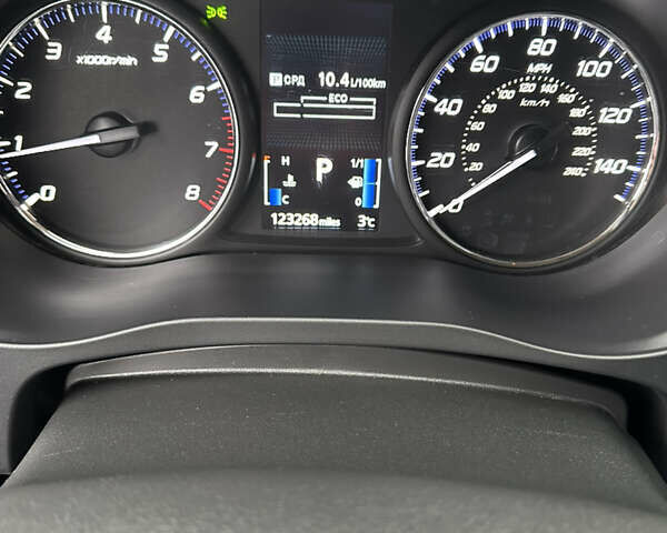 Коричневий Міцубісі Аутлендер, об'ємом двигуна 2.36 л та пробігом 197 тис. км за 14000 $, фото 22 на Automoto.ua