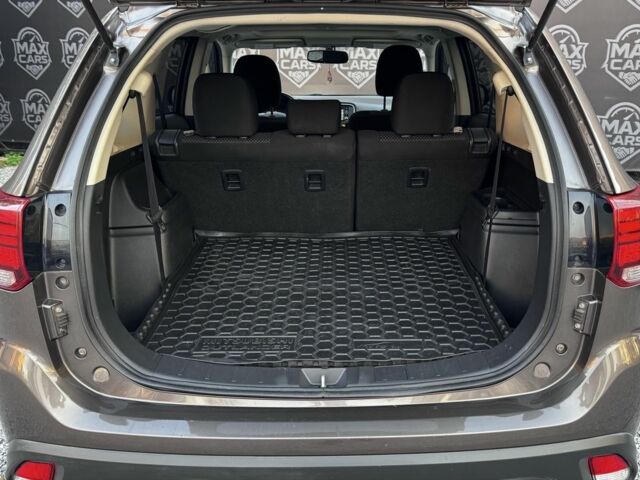 Коричневий Міцубісі Аутлендер, об'ємом двигуна 3 л та пробігом 170 тис. км за 14800 $, фото 5 на Automoto.ua