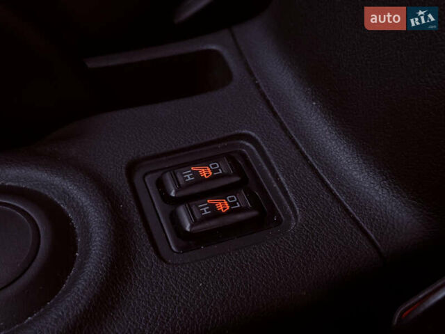 Коричневый Мицубиси Аутлендер, объемом двигателя 2.36 л и пробегом 188 тыс. км за 13000 $, фото 17 на Automoto.ua