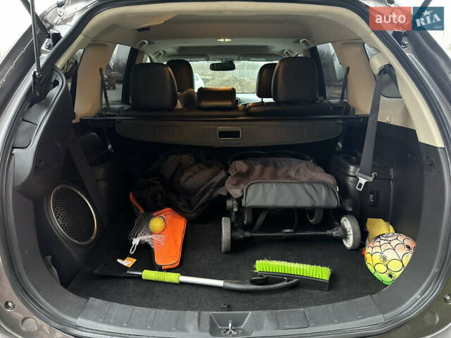 Коричневый Мицубиси Аутлендер, объемом двигателя 3 л и пробегом 164 тыс. км за 14800 $, фото 19 на Automoto.ua