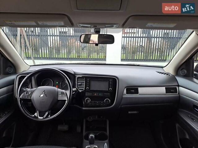 Коричневий Міцубісі Аутлендер, об'ємом двигуна 2.36 л та пробігом 167 тис. км за 13500 $, фото 18 на Automoto.ua