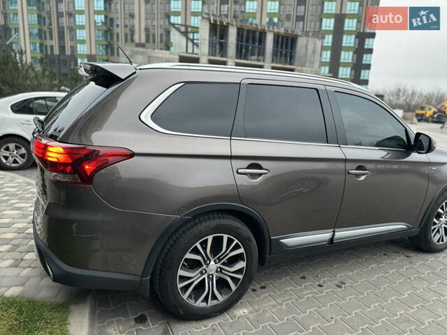 Коричневый Мицубиси Аутлендер, объемом двигателя 3 л и пробегом 164 тыс. км за 14800 $, фото 10 на Automoto.ua