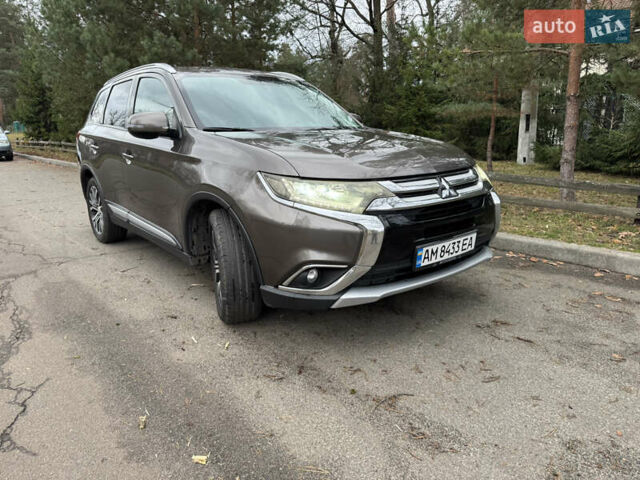 Коричневий Міцубісі Аутлендер, об'ємом двигуна 2.36 л та пробігом 167 тис. км за 12500 $, фото 18 на Automoto.ua