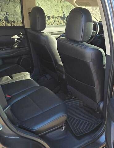 Коричневый Мицубиси Аутлендер, объемом двигателя 2.36 л и пробегом 168 тыс. км за 16500 $, фото 11 на Automoto.ua