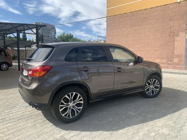 Коричневый Мицубиси Аутлендер, объемом двигателя 2 л и пробегом 210 тыс. км за 12500 $, фото 8 на Automoto.ua