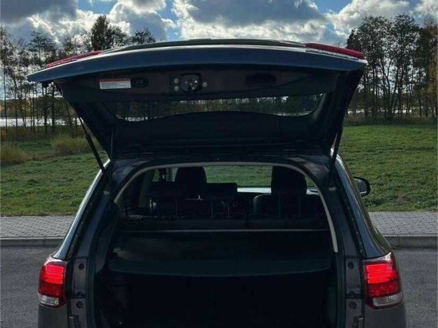 Коричневый Мицубиси Аутлендер, объемом двигателя 2 л и пробегом 160 тыс. км за 13699 $, фото 2 на Automoto.ua