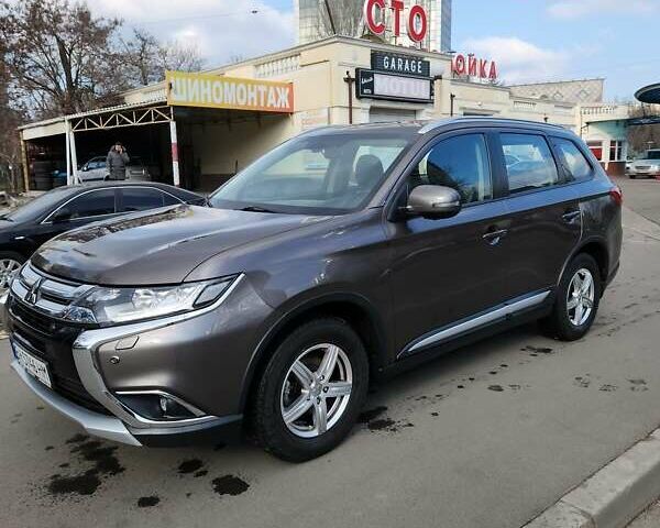 Коричневый Мицубиси Аутлендер, объемом двигателя 2.36 л и пробегом 84 тыс. км за 17500 $, фото 7 на Automoto.ua