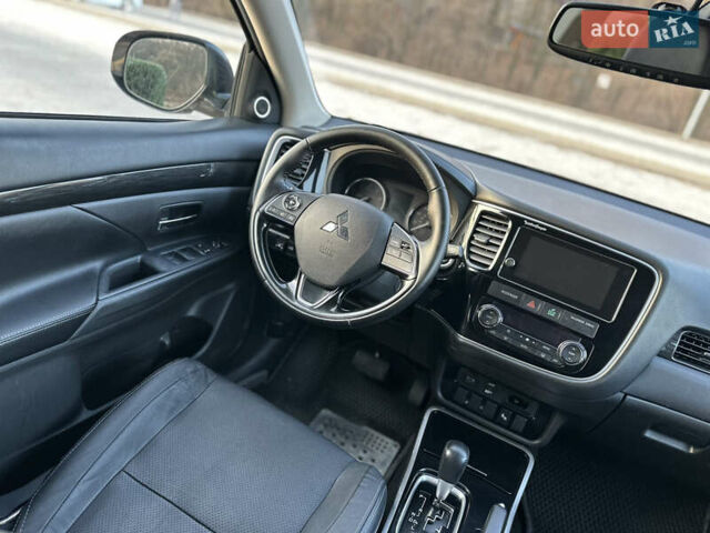 Коричневый Мицубиси Аутлендер, объемом двигателя 2.36 л и пробегом 115 тыс. км за 15500 $, фото 26 на Automoto.ua