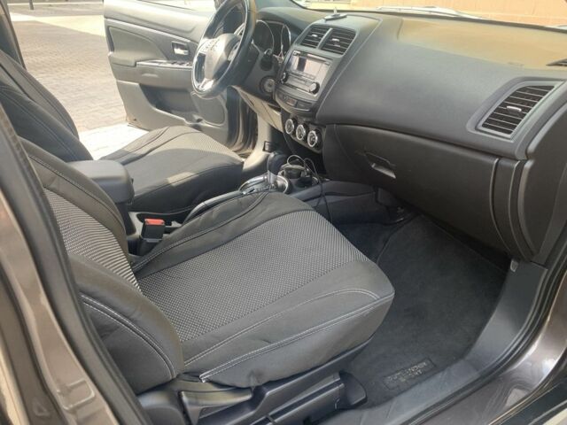 Коричневый Мицубиси Аутлендер, объемом двигателя 2 л и пробегом 210 тыс. км за 12500 $, фото 13 на Automoto.ua