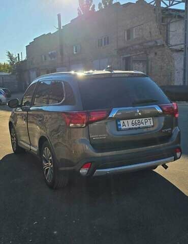 Коричневый Мицубиси Аутлендер, объемом двигателя 2.36 л и пробегом 168 тыс. км за 16500 $, фото 6 на Automoto.ua