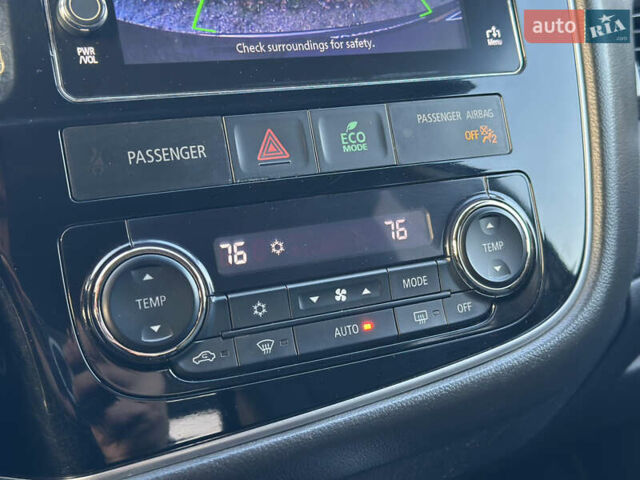 Коричневый Мицубиси Аутлендер, объемом двигателя 2.36 л и пробегом 115 тыс. км за 15500 $, фото 18 на Automoto.ua