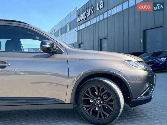 Коричневий Міцубісі Аутлендер, об'ємом двигуна 2.4 л та пробігом 134 тис. км за 15490 $, фото 3 на Automoto.ua