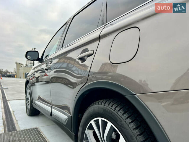 Коричневый Мицубиси Аутлендер, объемом двигателя 2.4 л и пробегом 192 тыс. км за 19500 $, фото 30 на Automoto.ua