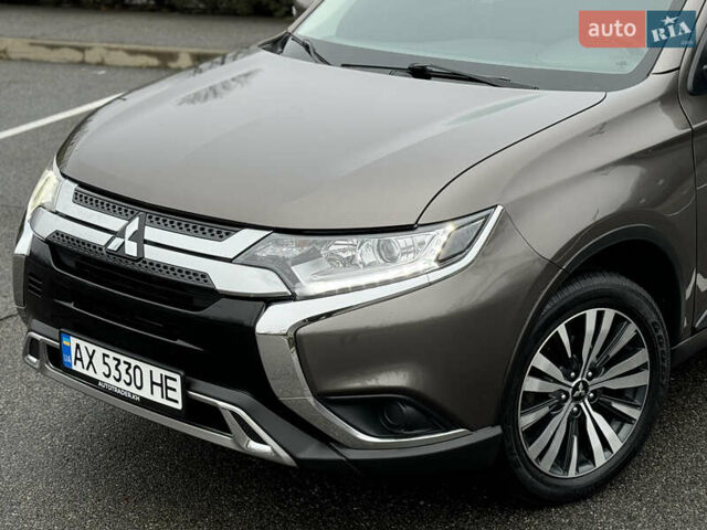 Коричневый Мицубиси Аутлендер, объемом двигателя 2 л и пробегом 154 тыс. км за 14999 $, фото 24 на Automoto.ua