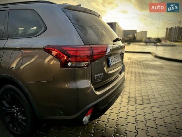 Коричневый Мицубиси Аутлендер, объемом двигателя 2.36 л и пробегом 58 тыс. км за 19500 $, фото 14 на Automoto.ua