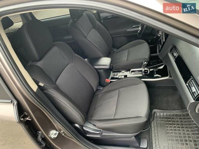 Коричневий Міцубісі Аутлендер, об'ємом двигуна 2 л та пробігом 125 тис. км за 18700 $, фото 87 на Automoto.ua