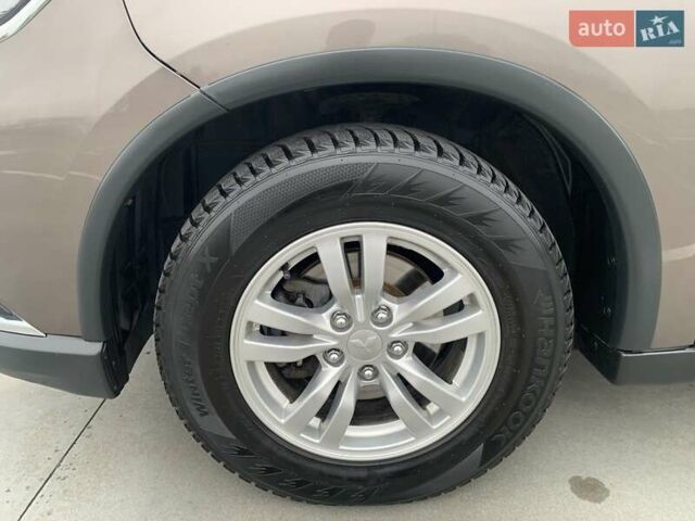 Коричневий Міцубісі Аутлендер, об'ємом двигуна 2 л та пробігом 125 тис. км за 18700 $, фото 57 на Automoto.ua