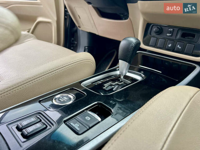 Коричневый Мицубиси Аутлендер, объемом двигателя 2.4 л и пробегом 192 тыс. км за 19500 $, фото 17 на Automoto.ua