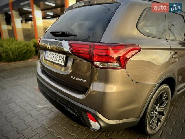 Коричневый Мицубиси Аутлендер, объемом двигателя 2.36 л и пробегом 58 тыс. км за 19500 $, фото 15 на Automoto.ua