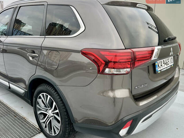 Коричневый Мицубиси Аутлендер, объемом двигателя 2.4 л и пробегом 192 тыс. км за 19500 $, фото 27 на Automoto.ua