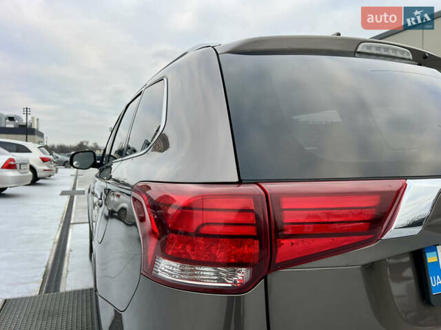 Коричневый Мицубиси Аутлендер, объемом двигателя 2.4 л и пробегом 192 тыс. км за 19500 $, фото 28 на Automoto.ua