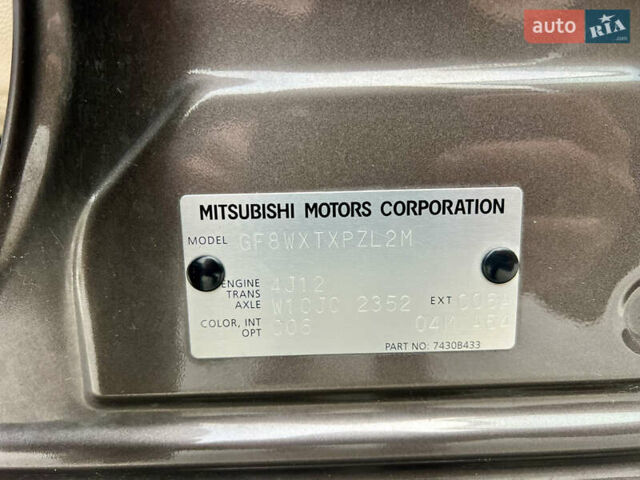 Коричневый Мицубиси Аутлендер, объемом двигателя 2.4 л и пробегом 192 тыс. км за 19500 $, фото 51 на Automoto.ua