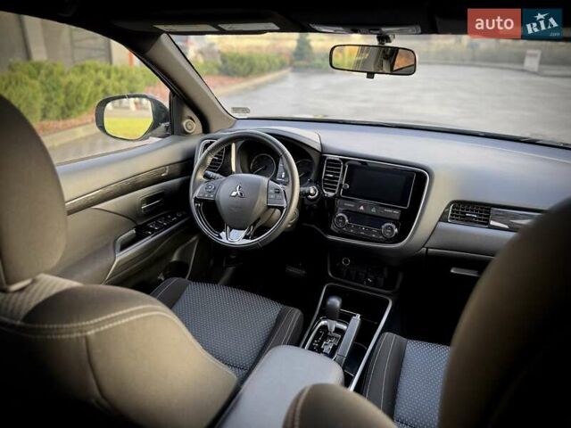 Коричневый Мицубиси Аутлендер, объемом двигателя 2.36 л и пробегом 58 тыс. км за 19500 $, фото 19 на Automoto.ua