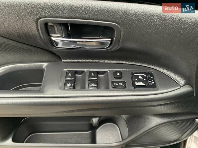 Коричневий Міцубісі Аутлендер, об'ємом двигуна 2 л та пробігом 125 тис. км за 18700 $, фото 70 на Automoto.ua