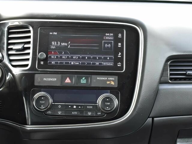 Коричневый Мицубиси Аутлендер, объемом двигателя 2.4 л и пробегом 43 тыс. км за 9650 $, фото 13 на Automoto.ua